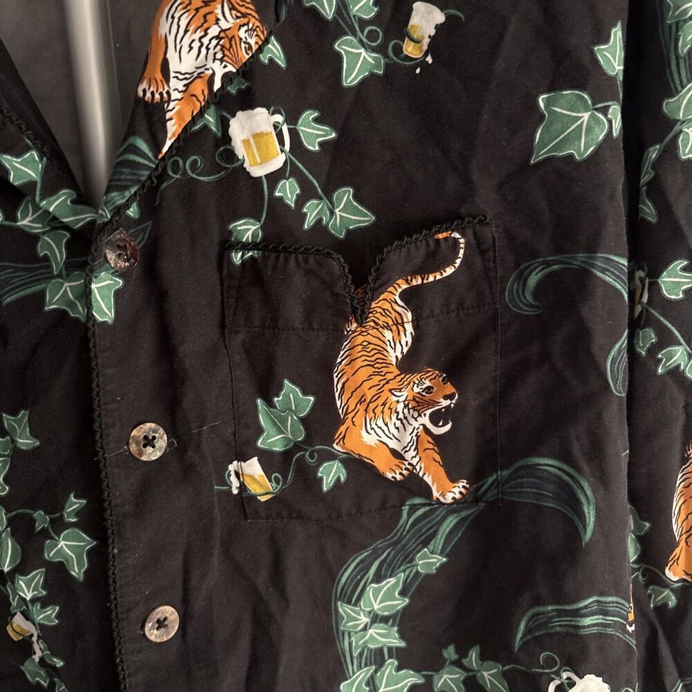 Tombolo "Pub Tiger" Tencel Long Sleeve Shirt L Black Ivy Beer Mug Camp Collar - Picture 2 of 8